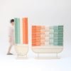 Structure : Solid Wood