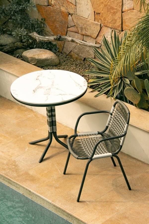 Surf Dining Table (Round)