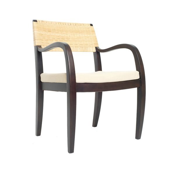 Structure : Solid Wood