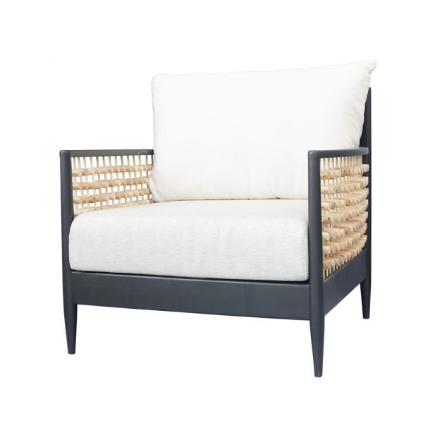 Structure : Solid Wood