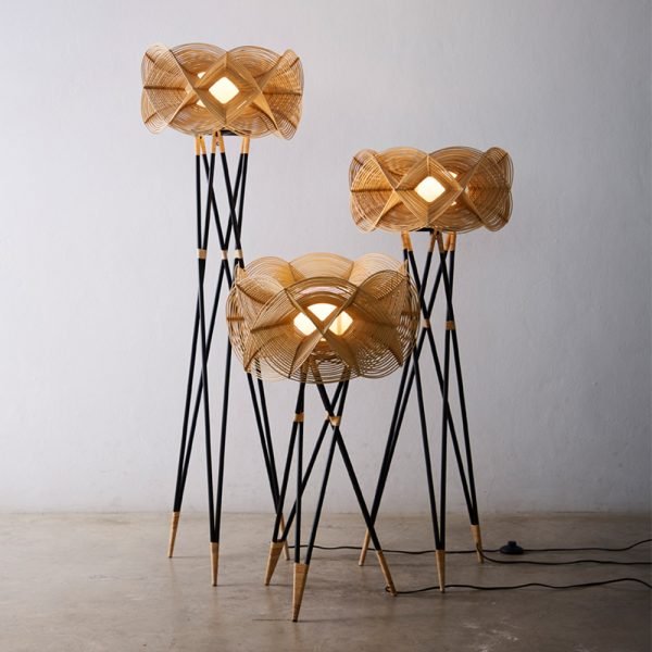 Structure : Natural Rattan
