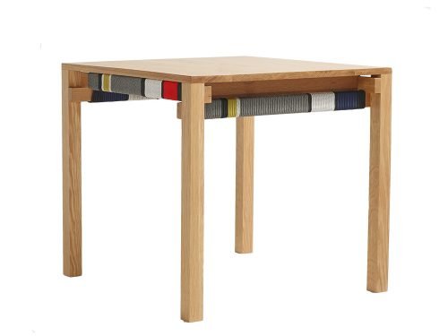 Structure : Solid Wood