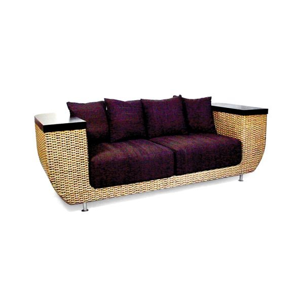 Structure : Solid Wood