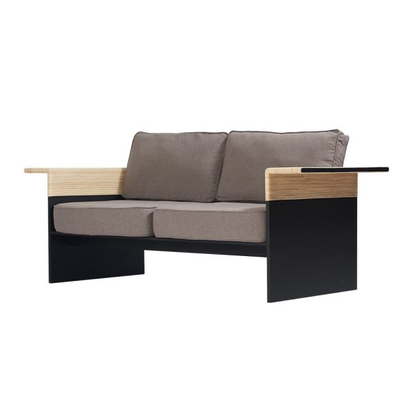 Structure : Solid Wood