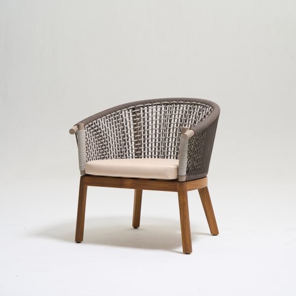 Trim Easychair (Wooden)