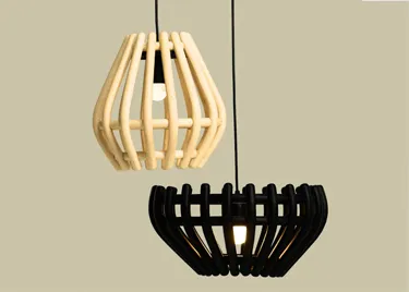 Structure : Solid Wood