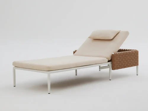 Duangkamon Sunbed