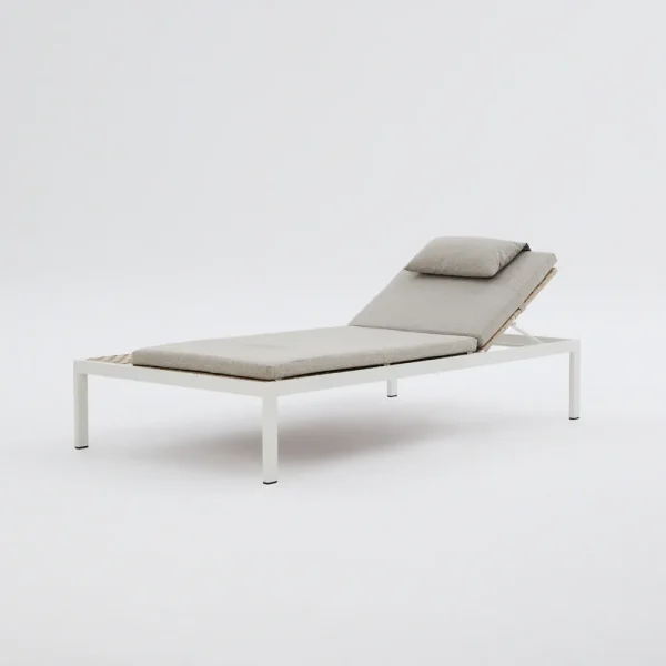 Kael Sunbed