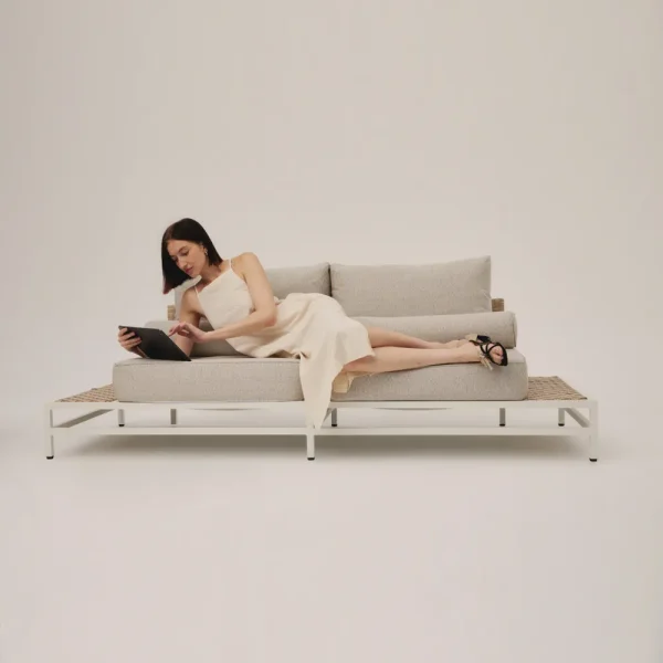 Kael Sofa