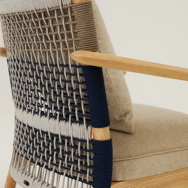 Meg Lounge Chair