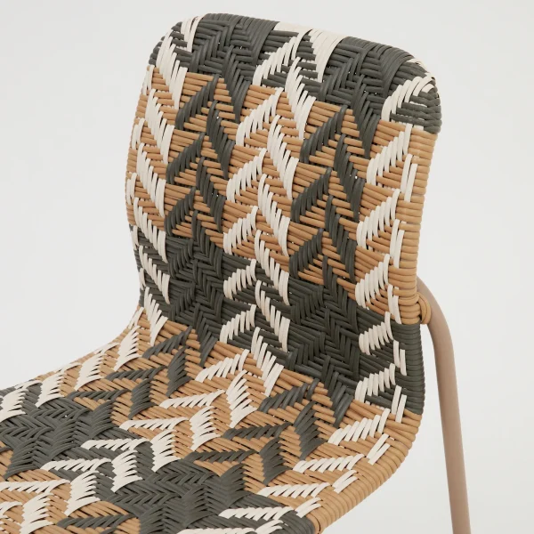 Chayakom Dining Chair
